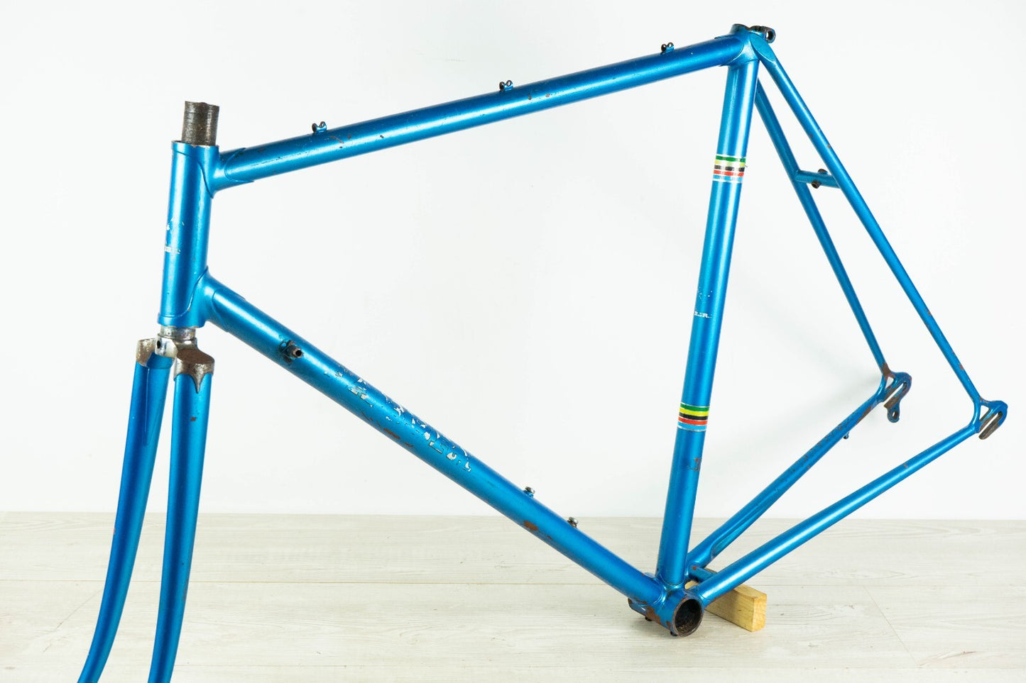 VOLTA VINTAGE FRAME SET 55 56 STEEL ROAD BIKE CAMPAGNOLO BLUE OLD REYNOLDS 70S