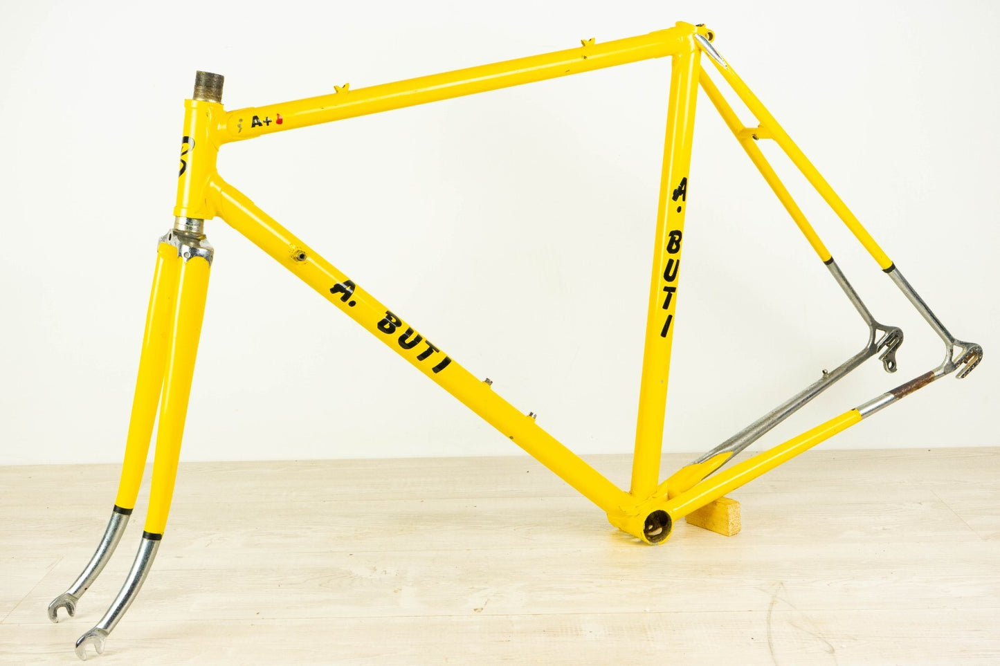 DEL SERRA (?) VINTAGE FRAME SET 51 52 STEEL ROAD BIKE CAMPAGNOLO OLD 700C 70S
