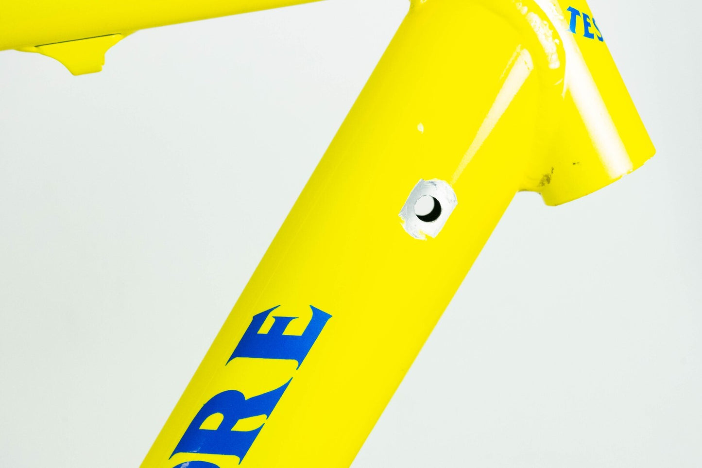 ALUMINIUM ALLOY FRAME 52 VINTAGE LILGHT ROAD BIKE 700c BICYCLE YELLOW S SMALL