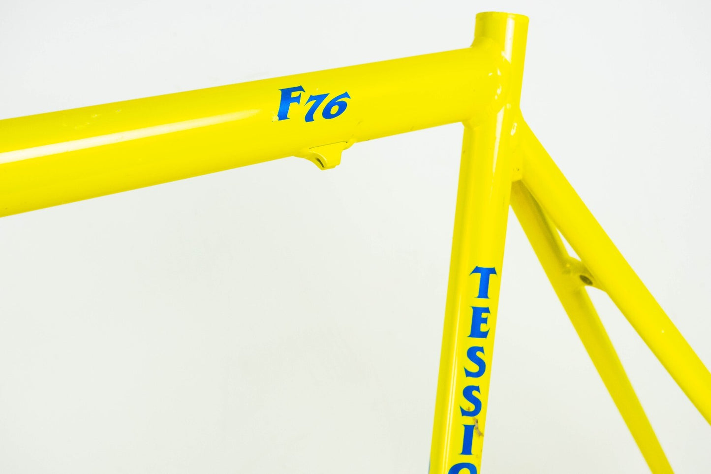 ALUMINIUM ALLOY FRAME 52 VINTAGE LILGHT ROAD BIKE 700c BICYCLE YELLOW S SMALL