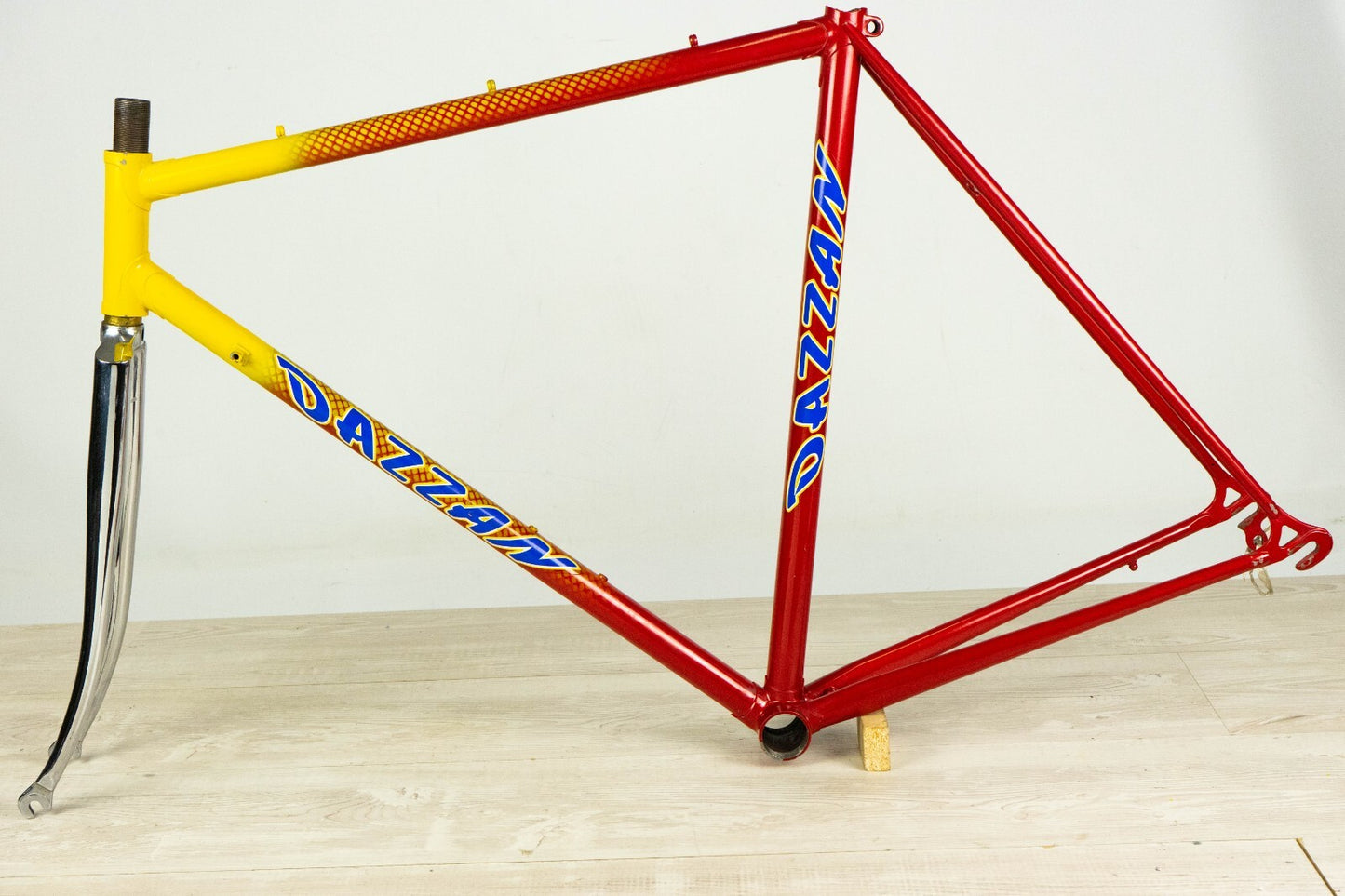 NOS DAZZAN VINTAGE FRAME SET 53 54 ROAD BIKE STEEL BICYCLE CLASSIC RED 80s 700c