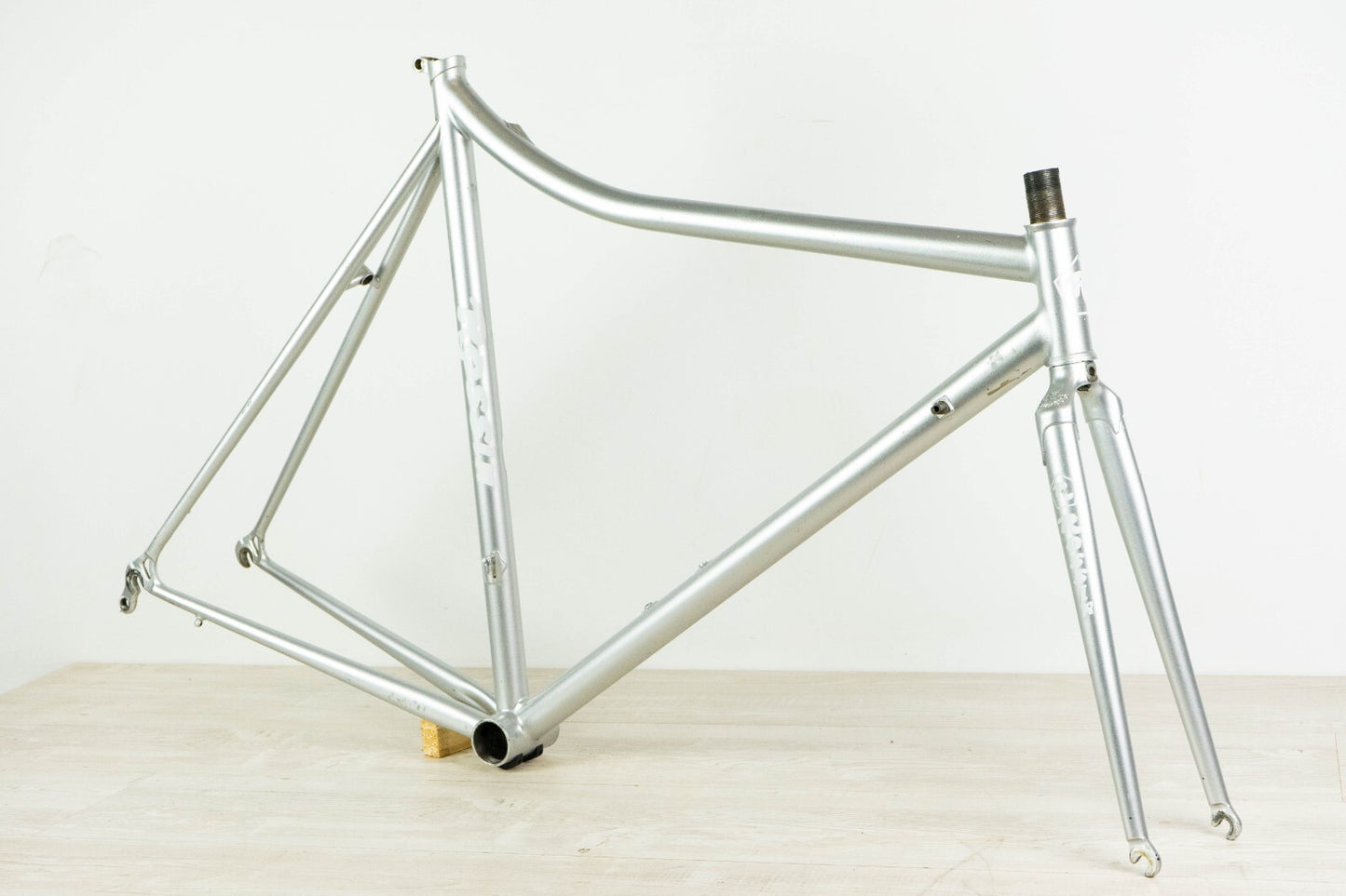 ROSSIN (?) VINTAGE FRAME 55 57 STEEL TIME TRIAL BIKE OLD TT CRONO 90S COLUMBUS