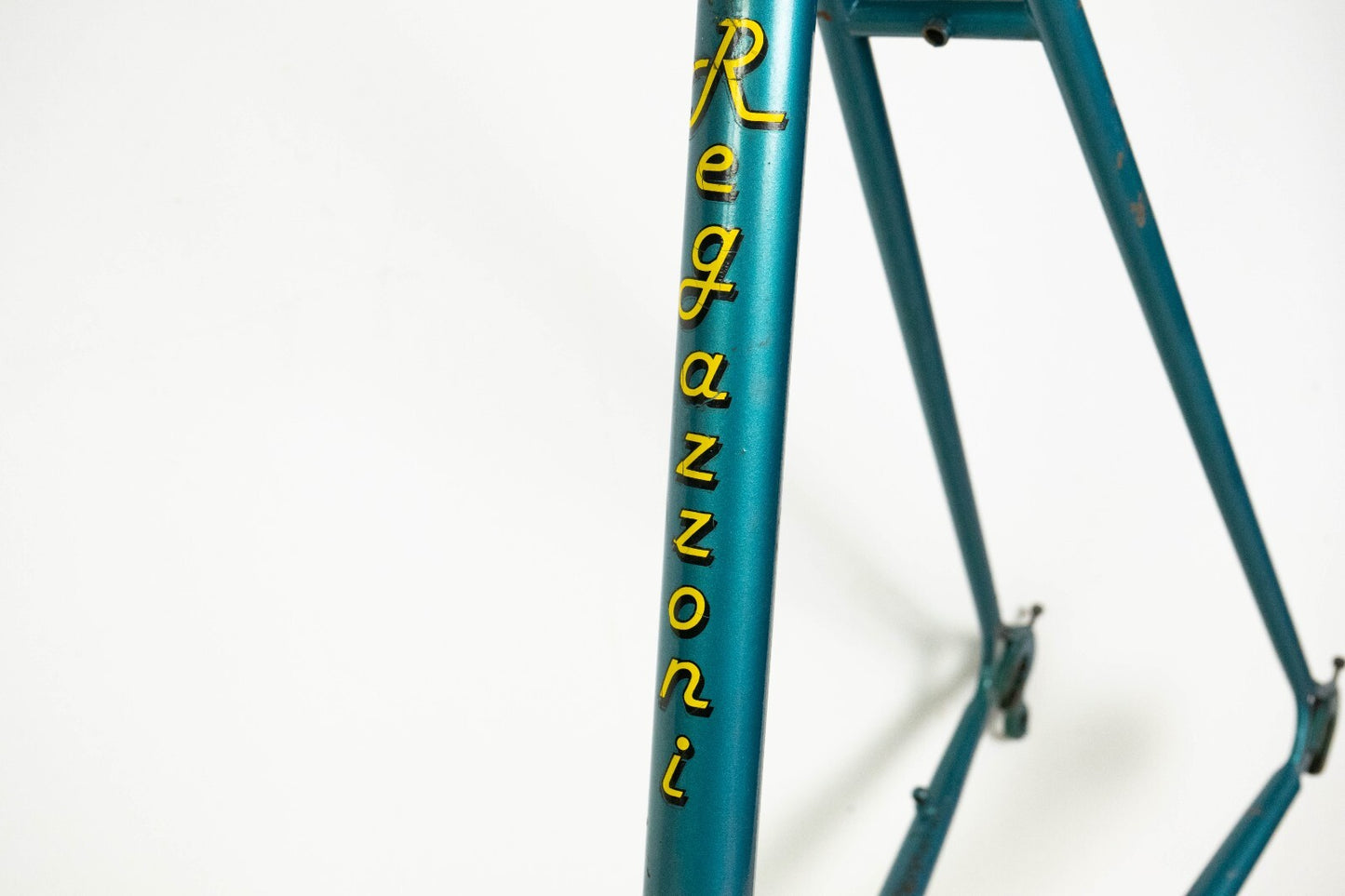 VINTAGE FRAME STEEL ROAD BIKE 55 CAMPAGNOLO OLD 700C BICYCLE 80S CLASSIC BLUE