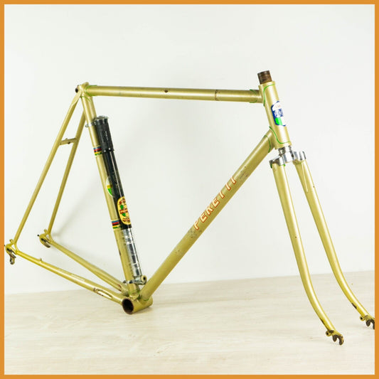 STEEL FRAME 55 VINTAGE OLD ROAD BIKE 70s BICYCLE CAMPAGNOLO 700C CLASSIC eroica