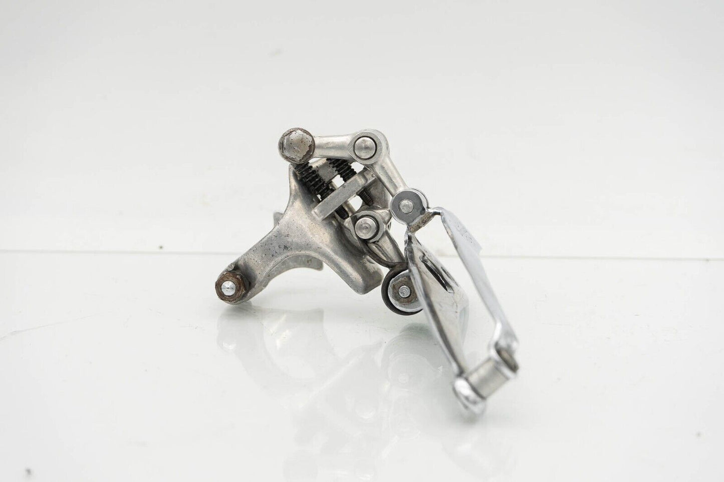 1052/1 CAMPAGNOLO NEW RECORD 70s FRONT DERAILLEUR ROAD BIKE VINTAGE CLAMP ON