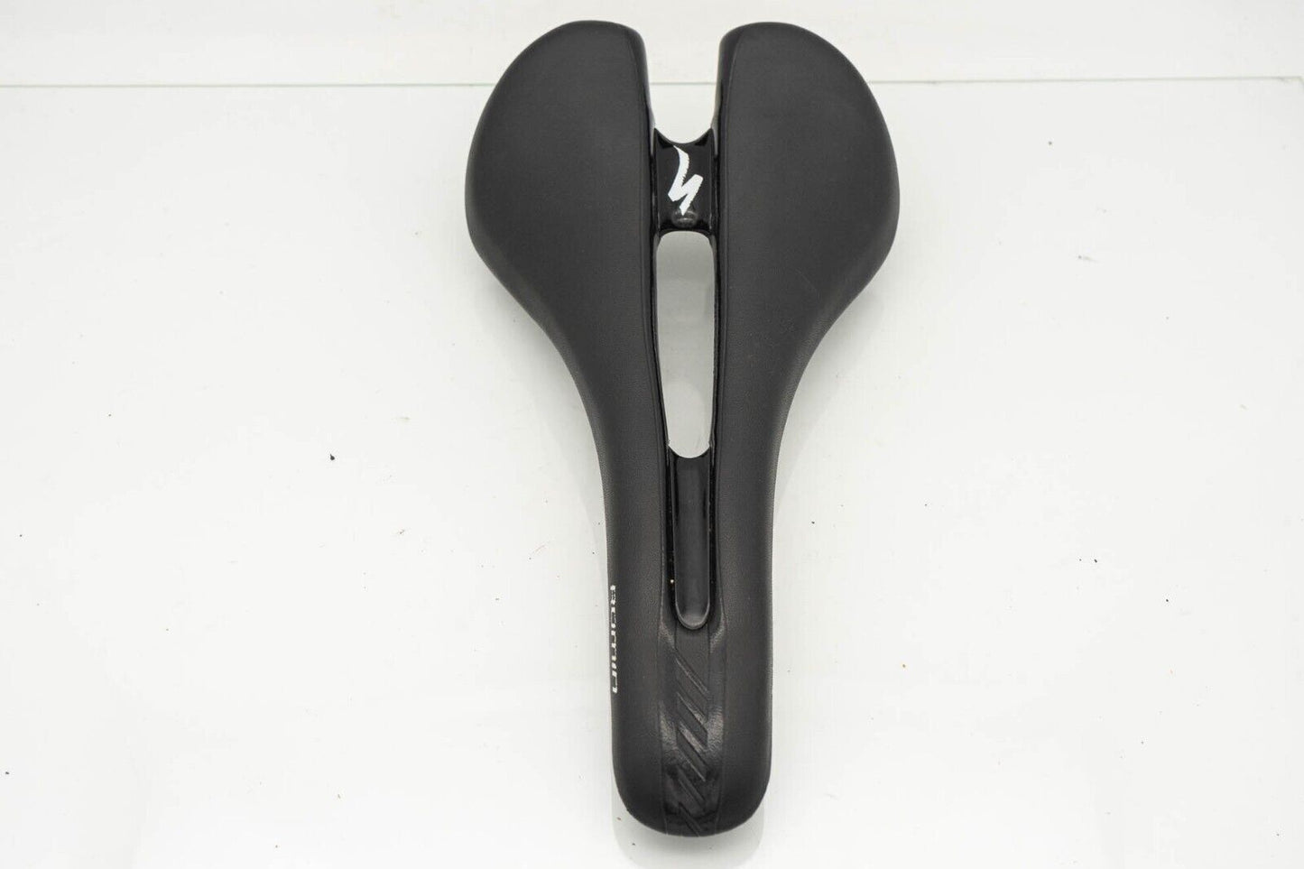 SPECIALIZED ROMIN TITANIUM WIDE LEATHER SADDLE ROAD BIKE BICYCLE SEAT 2009 BLACK